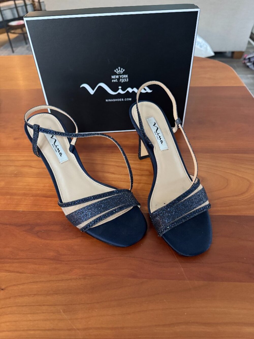 Nina Abbi Navy Dreamland Crystal Glitter Slingback Heels 8.5 M in original Box